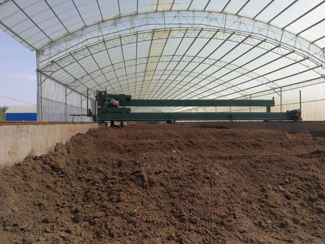 有機(jī)肥生產(chǎn)中的大量臭氣，Dejing的凈<a href='/' style='color: blue;' target='_blank'>工業(yè)除臭劑</a>怎樣處理？.jpg